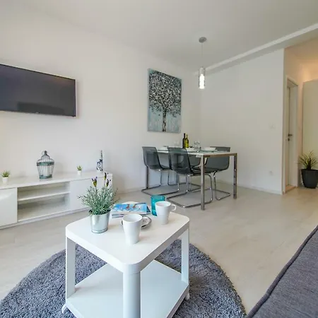 Apartmani Ponta Ston Exterior photo